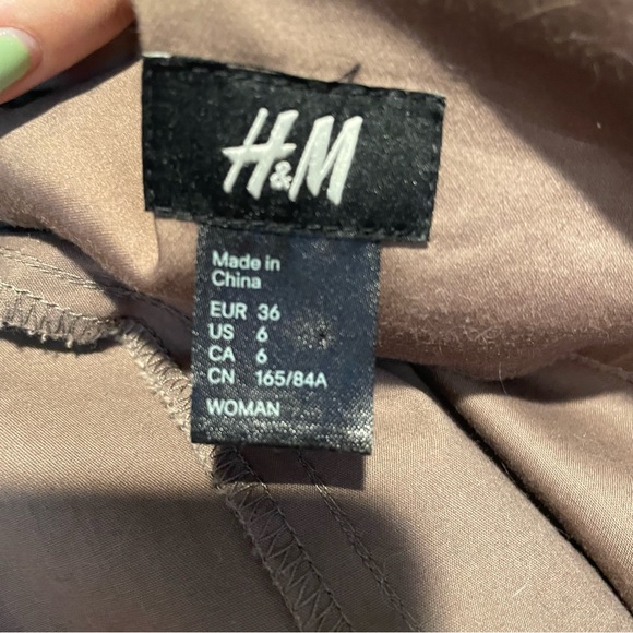 2FOR$30 H&M Taupe Brown Short Sleeve Safari Button Down Mini Dress - Picture 10 of 13